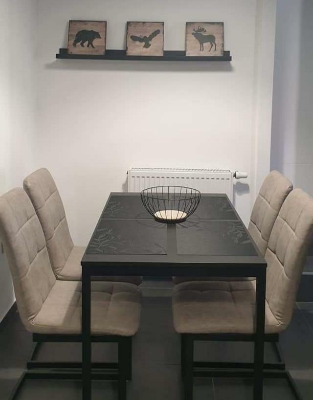 Laganini, Apartman 1 Atlas Apartment